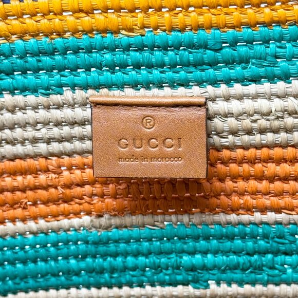 Gucci Raffia Round Interlocking G Tote with Pouch - Picture 7 of 10